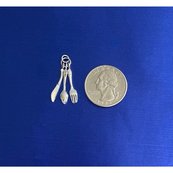 Sterling Silver Cutlery Charm - Picture 4 of 4